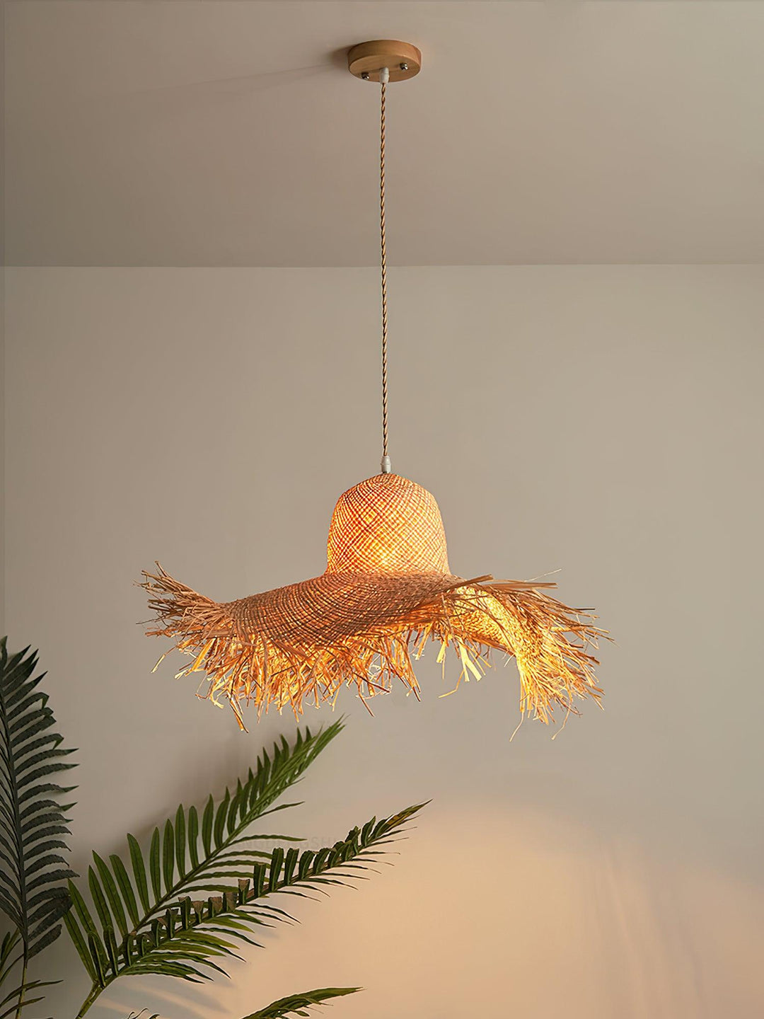 Rattan Straw Hat Pendant Light - Vakkerlight