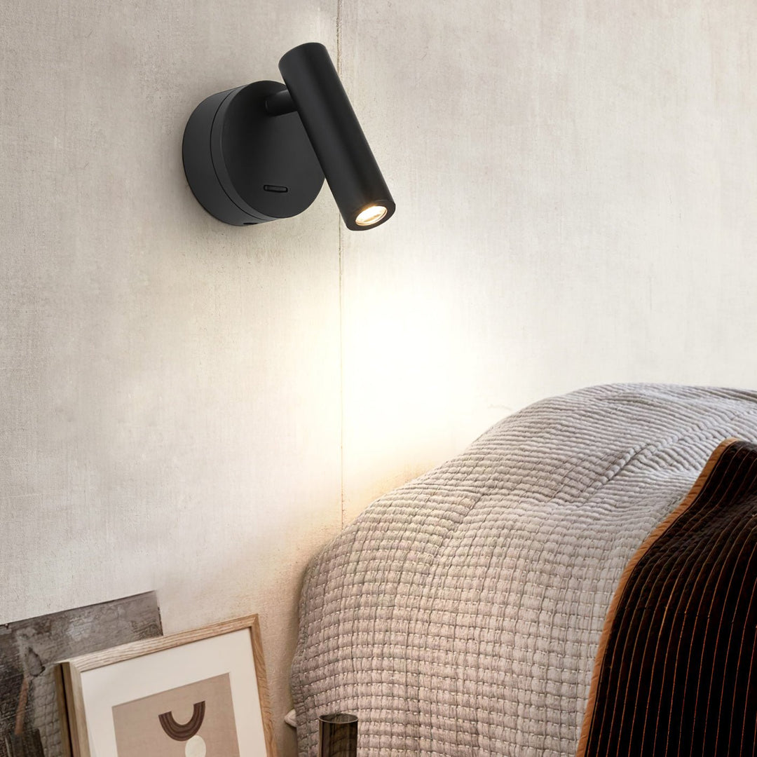 Reading LED Bedroom Wall Lamp - Vakkerlight