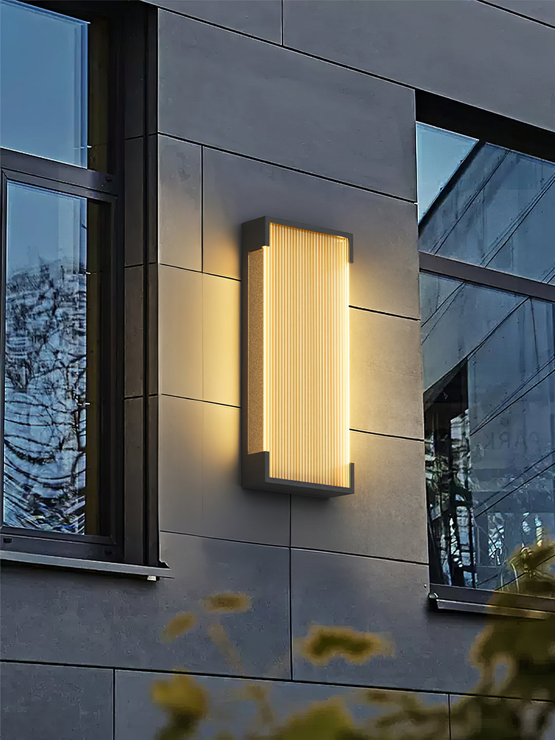 Rectangular Outdoor Wall Light - Vakkerlight