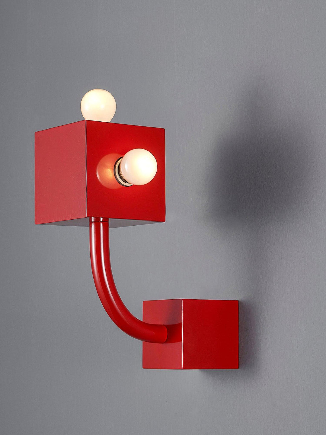 Red Cube Wall Lamp - Vakkerlight