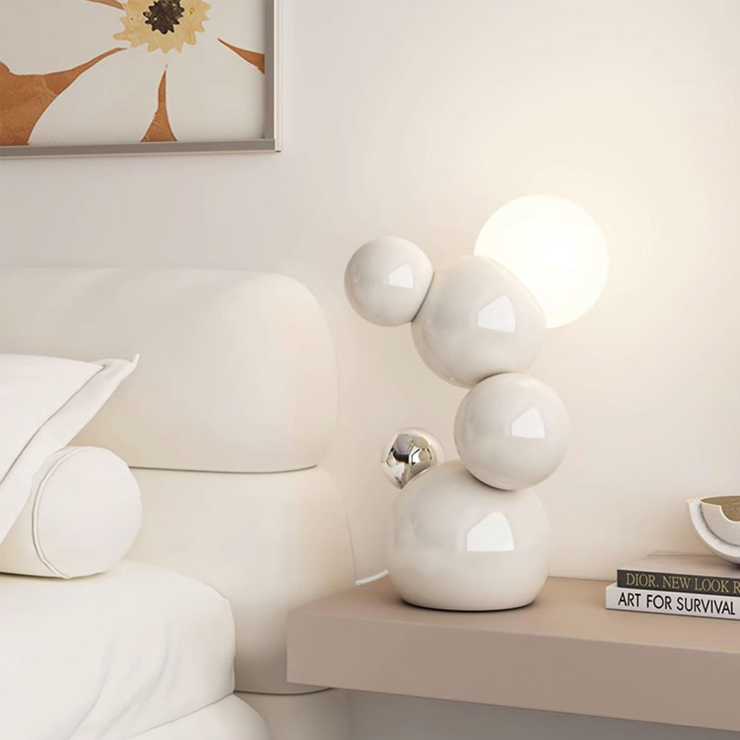 Regina Table Lamp - Vakkerlight