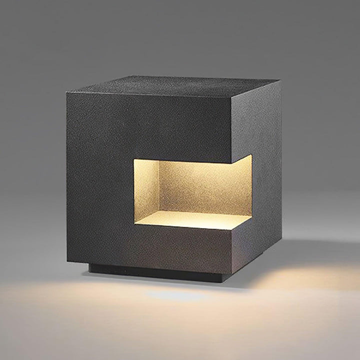 Regular Cube Post Outdoor Light - Vakkerlight