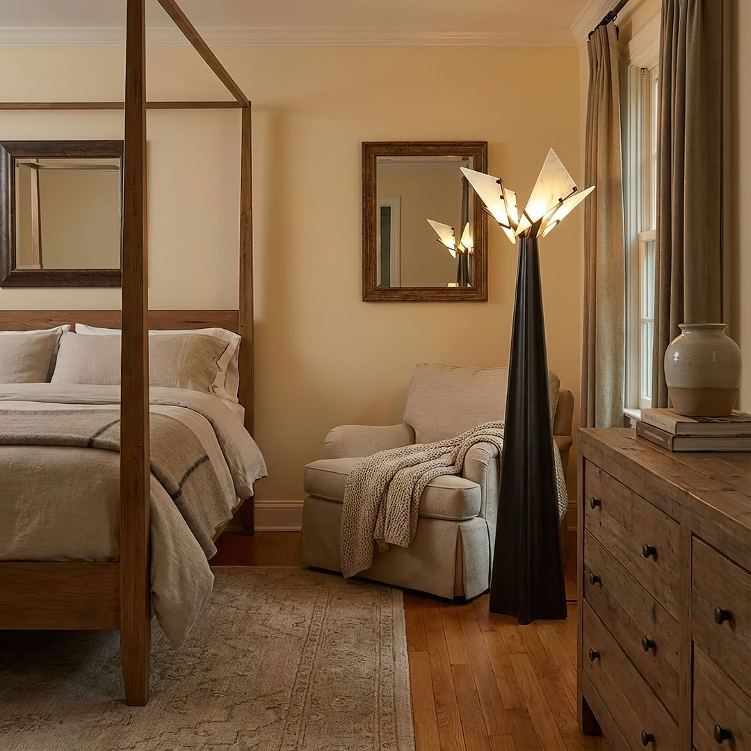 Religieuse Floor Lamp - Vakkerlight