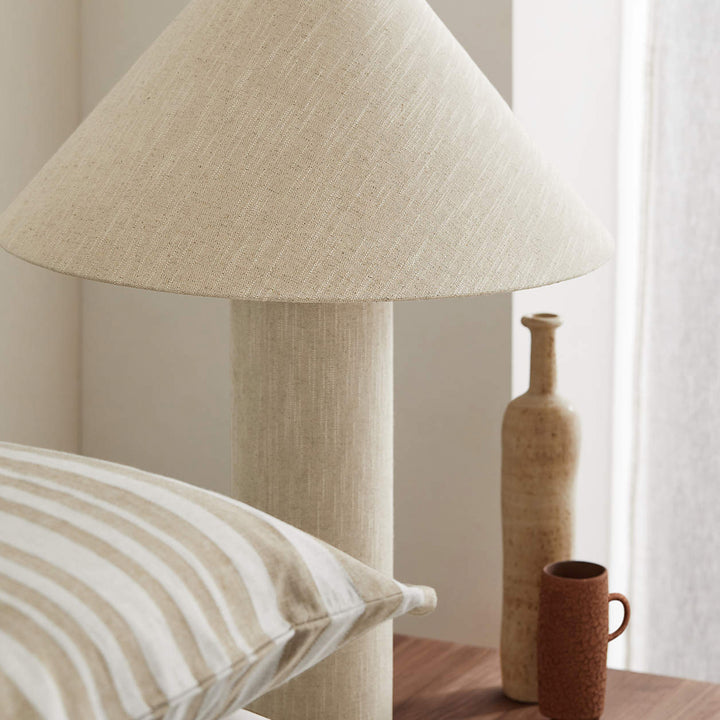 Remi Linen Table Lamp - Vakkerlight