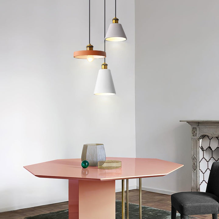 Resin Geometric Pendant Lamp - Vakkerlight