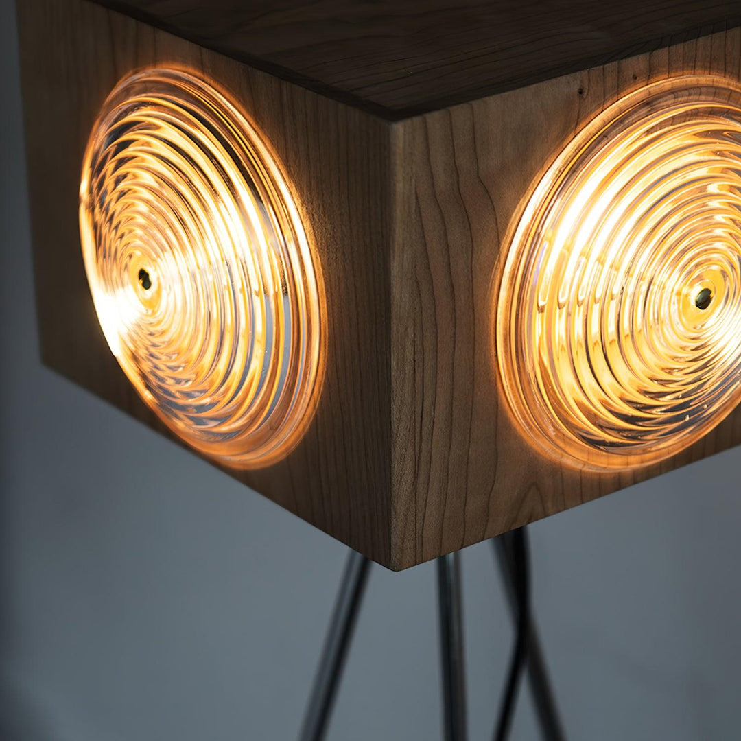 Retro Camera Focus Floor Lamp - Vakkerlight