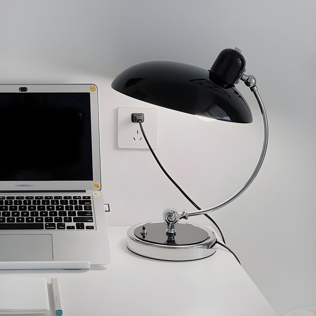 Retro Curve Desk Lamp - Vakkerlight