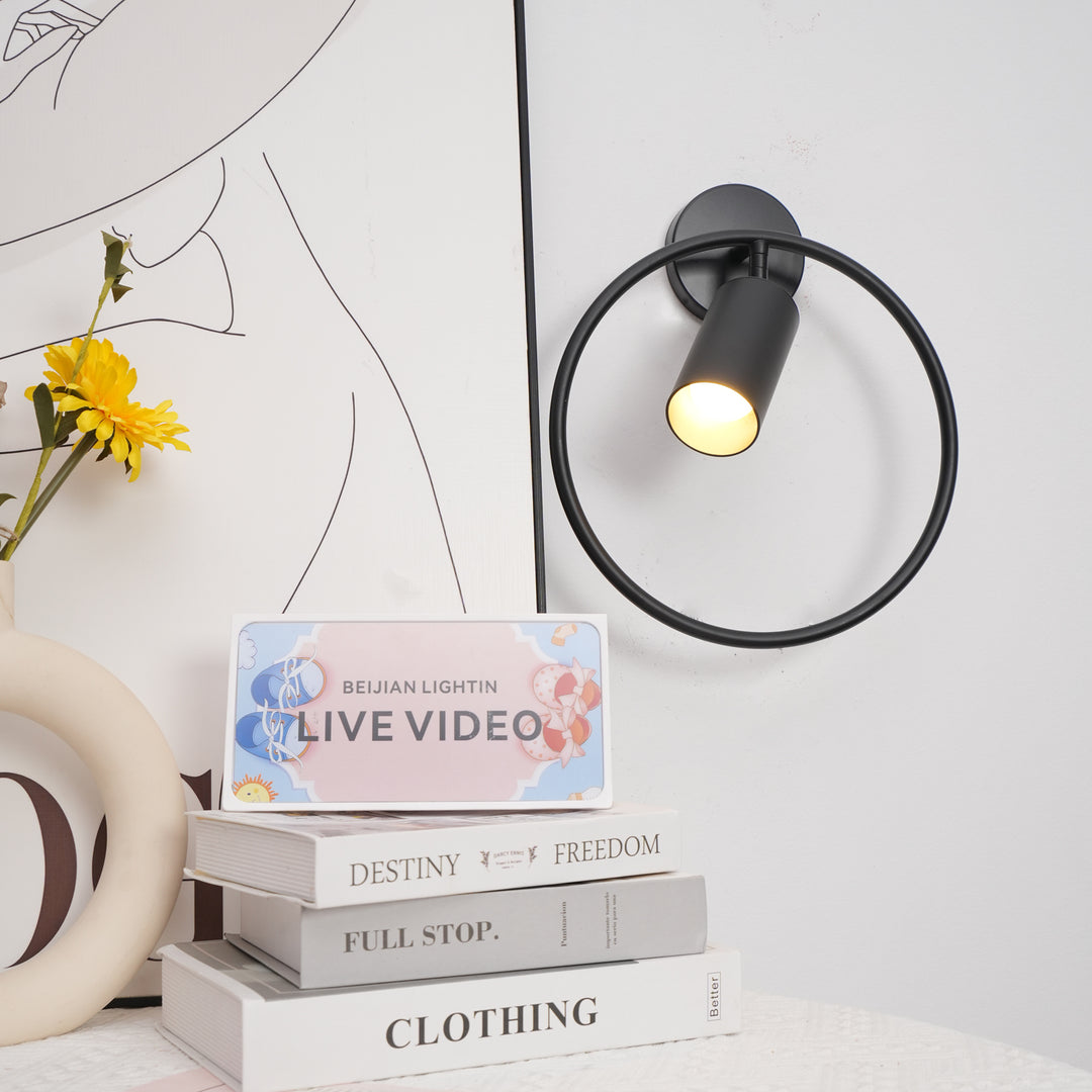 Revolta Wall Lamp - Vakkerlight