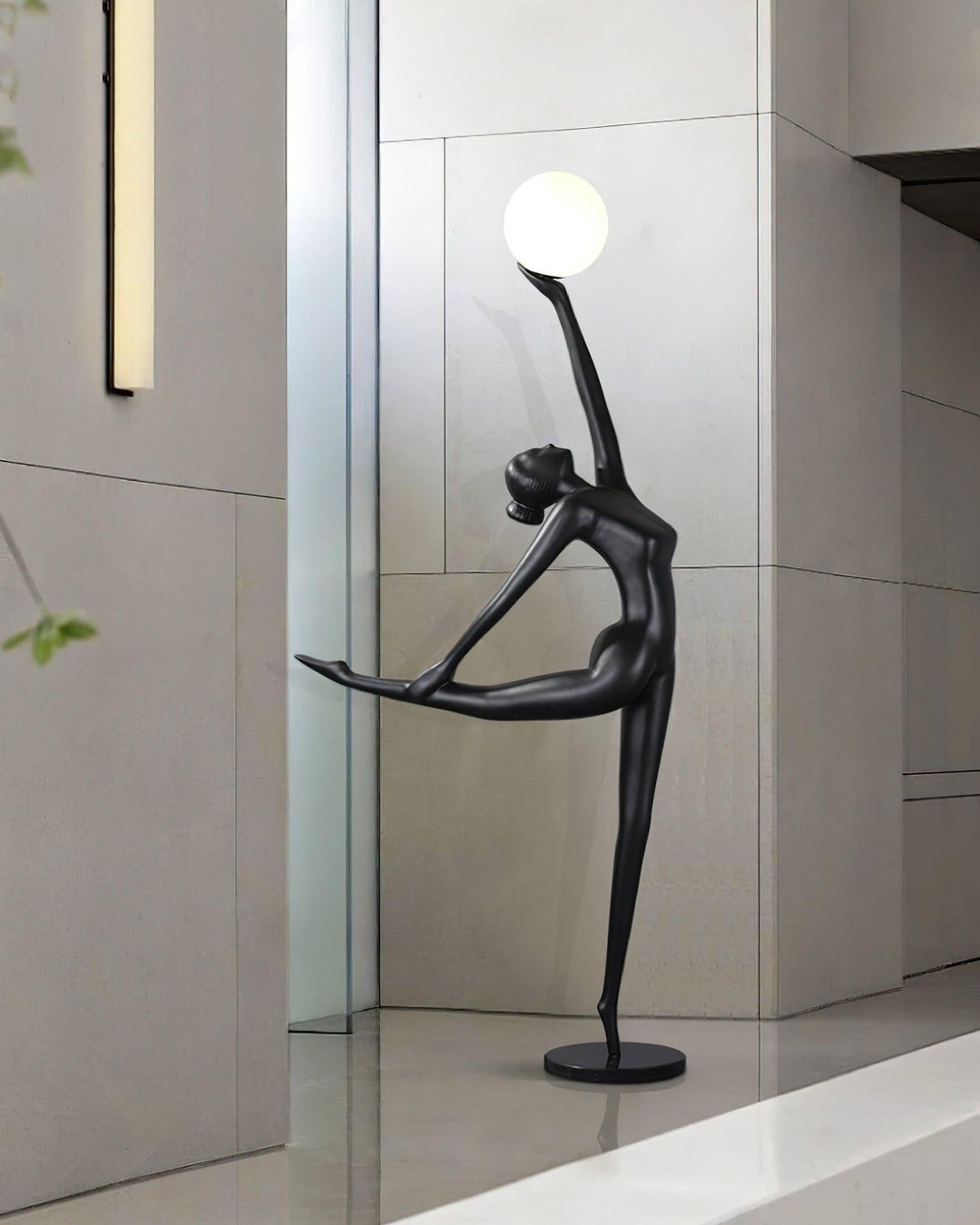 Rhythmic Gymnast Sculpture Floor Lamp - Vakkerlight