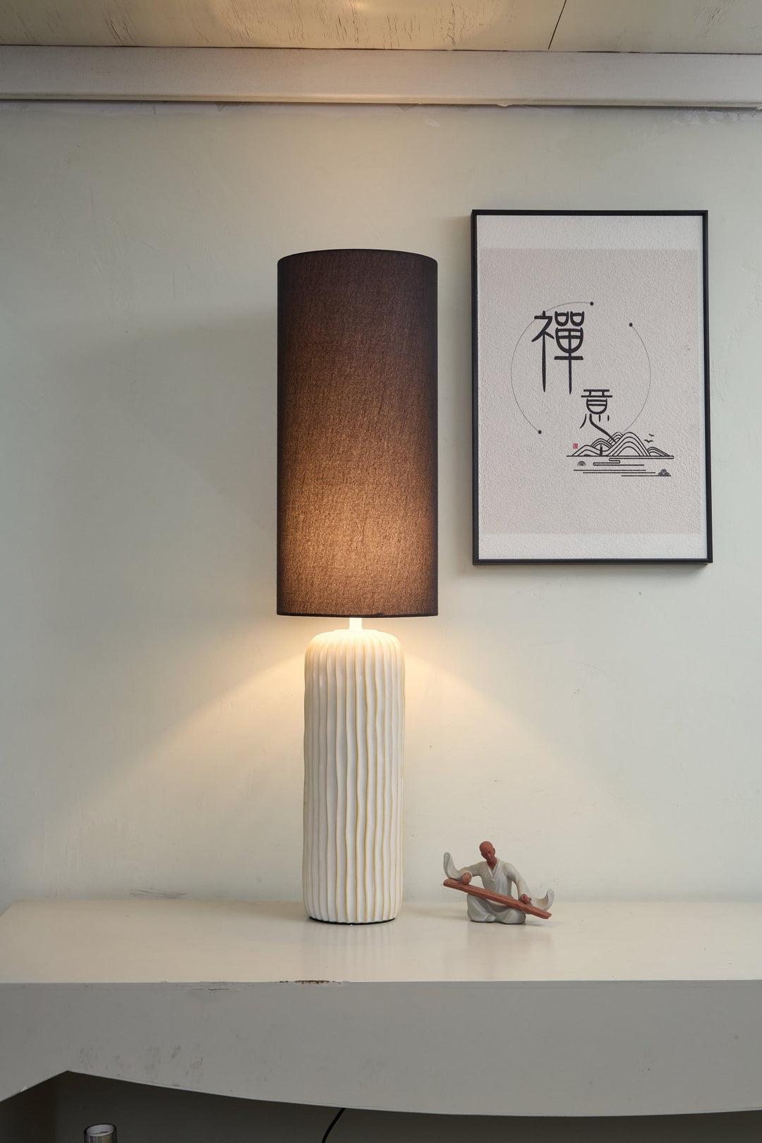 Ribbed Ceramic Column Table Lamp - Vakkerlight
