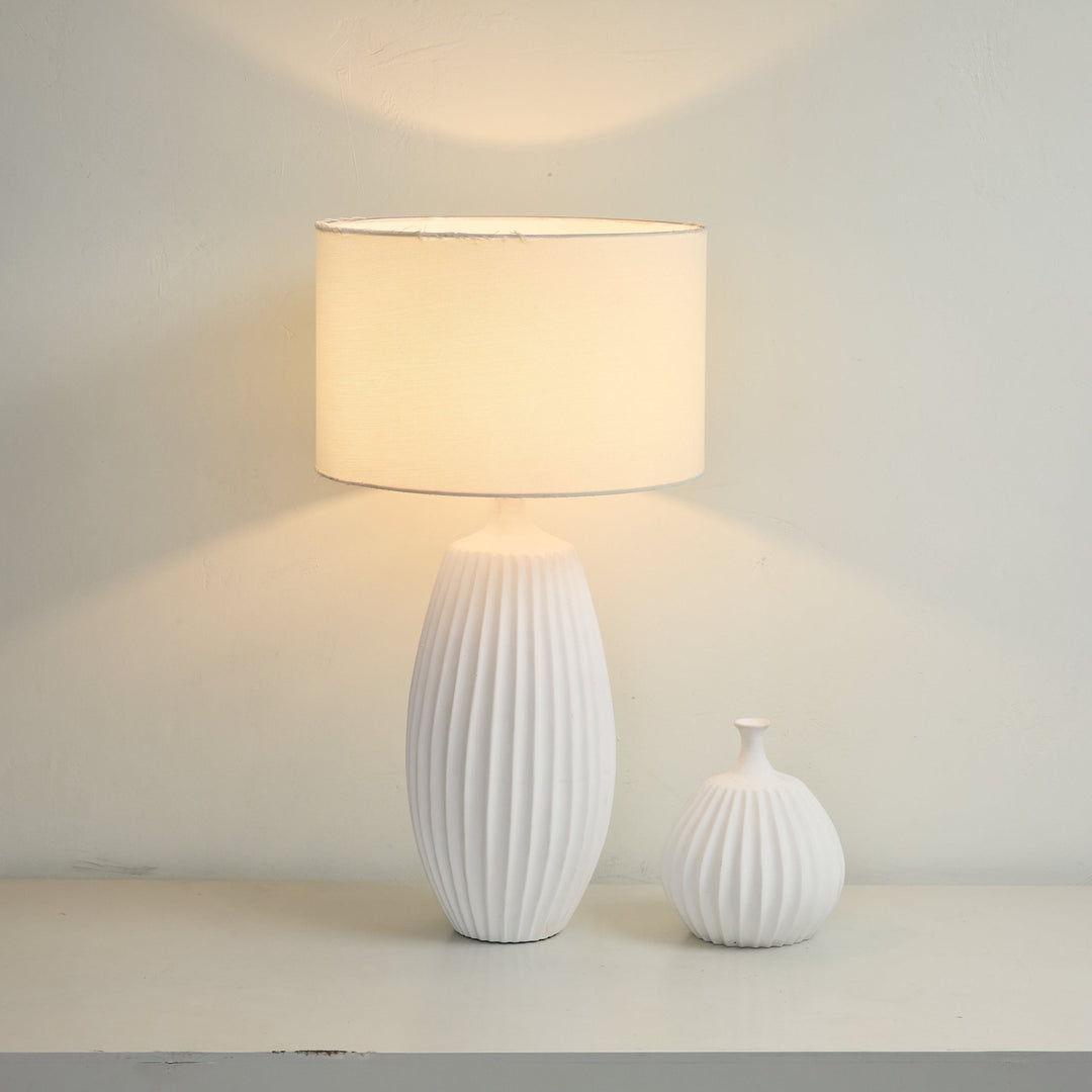 Ribbed Ceramic Table Lamp - Vakkerlight