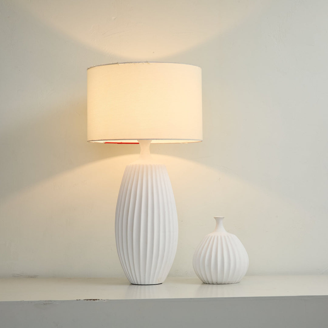 Ribbed Ceramic Table Lamp - Vakkerlight