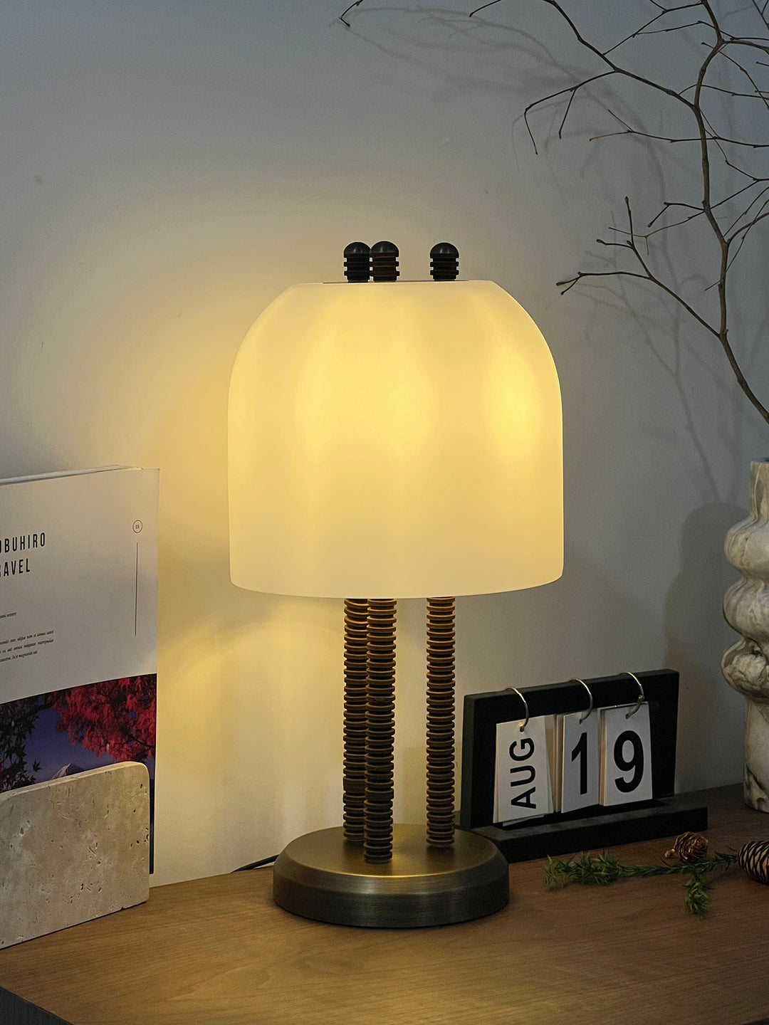 Ribbed Column Table Lamp - Vakkerlight