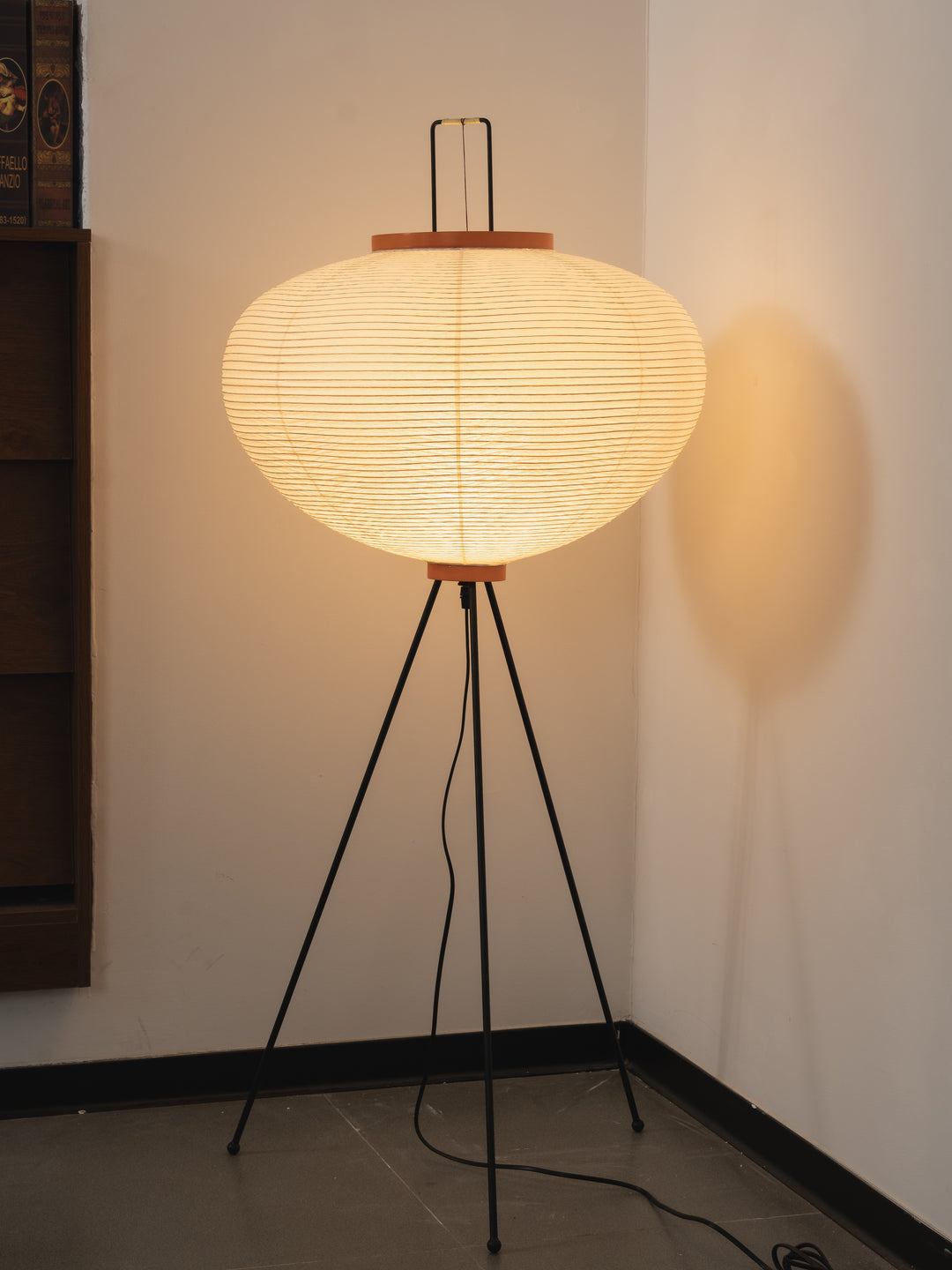 Lampada da terra in carta di riso