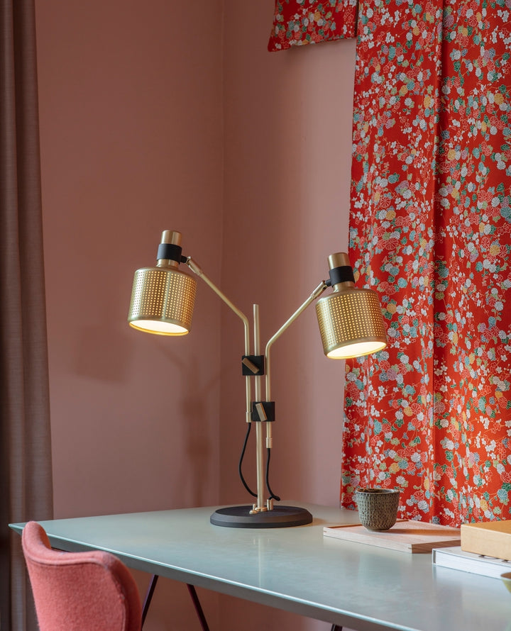 Riddle Table Lamp - Vakkerlight