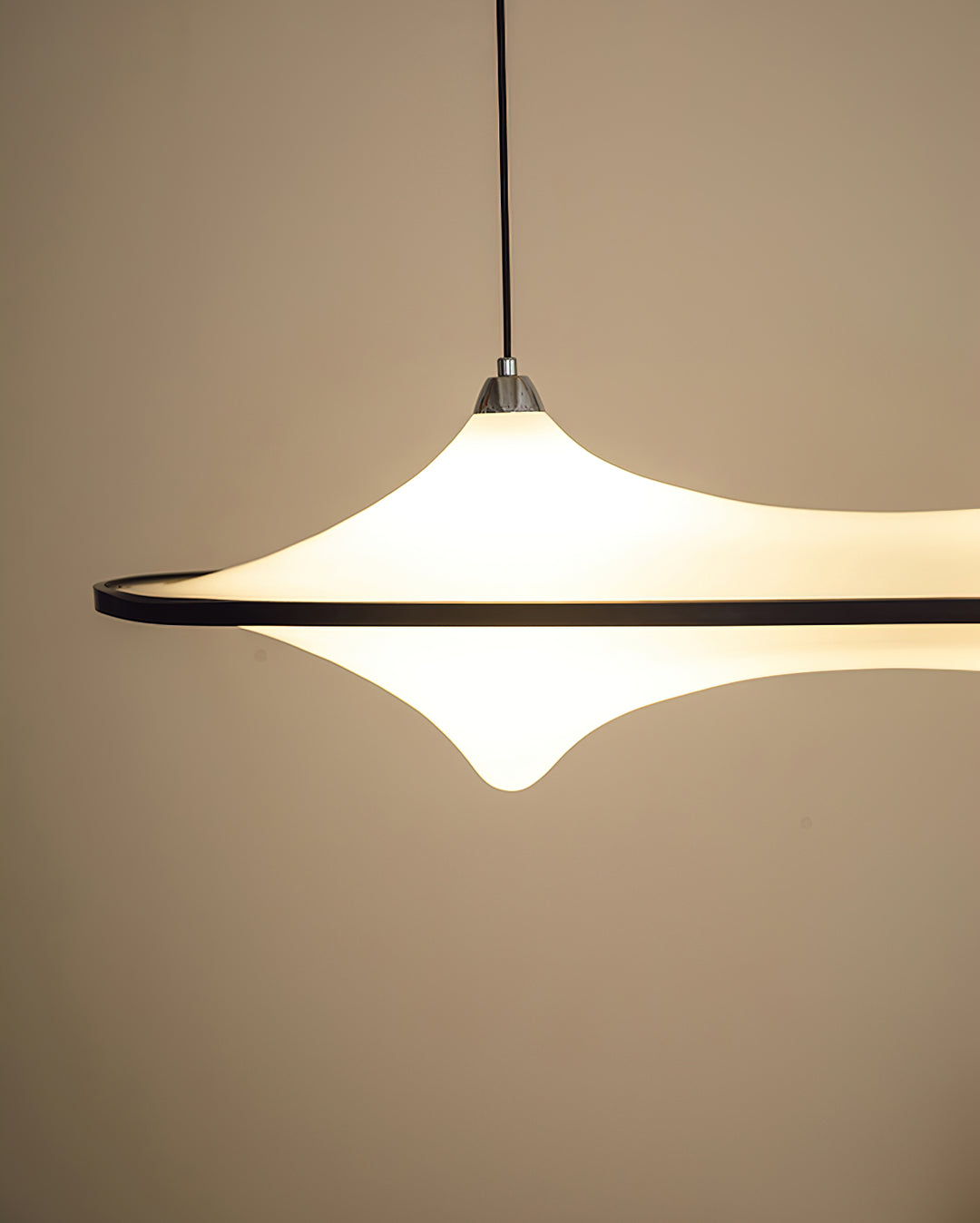 Rilke Pendant Lamp - Vakkerlight