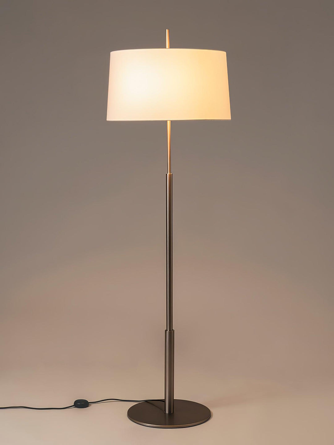 Rilume Floor Lamp - Vakkerlight
