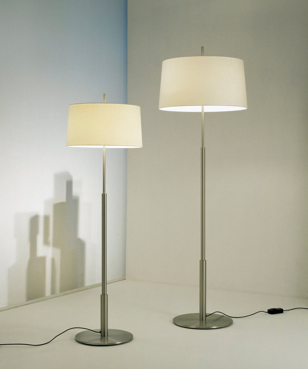 Rilume Floor Lamp - Vakkerlight