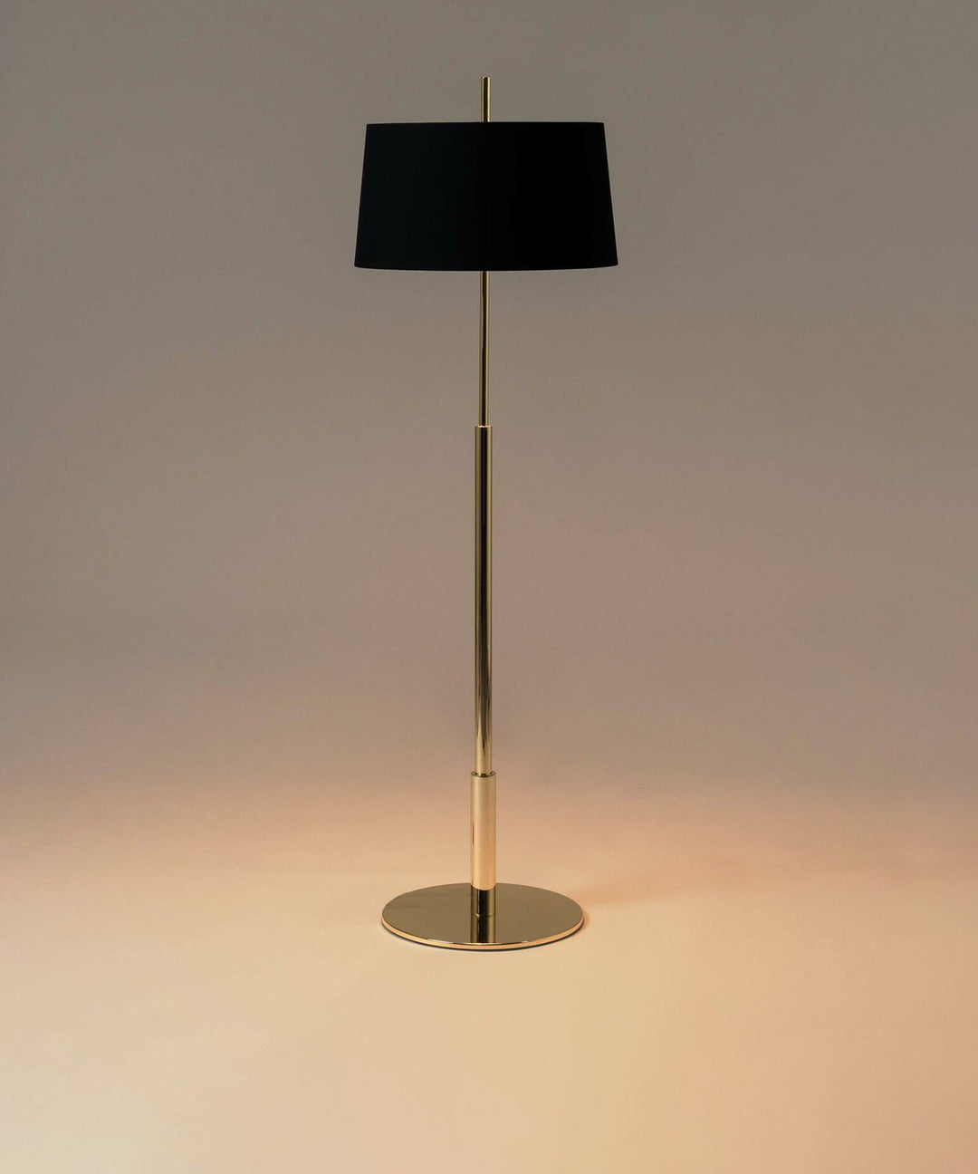 Rilume Floor Lamp - Vakkerlight