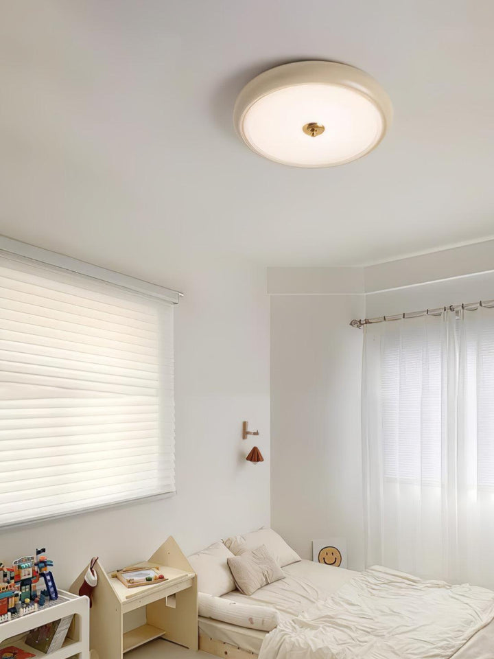 Ripple Cream Ceiling Lamp - Vakkerlight