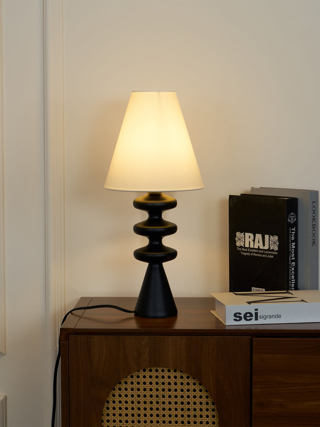 Ripple Wood Table Lamp - Vakkerlight