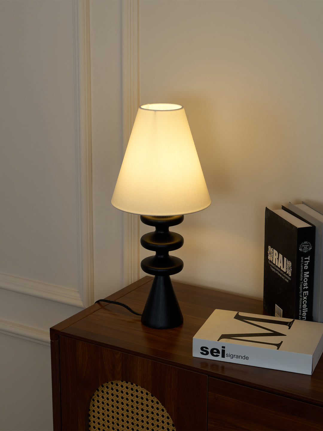 Ripple Wood Table Lamp