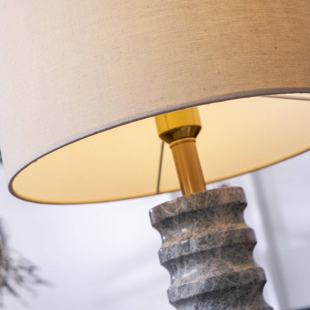 Rivara Stone Table Lamp - Vakkerlight