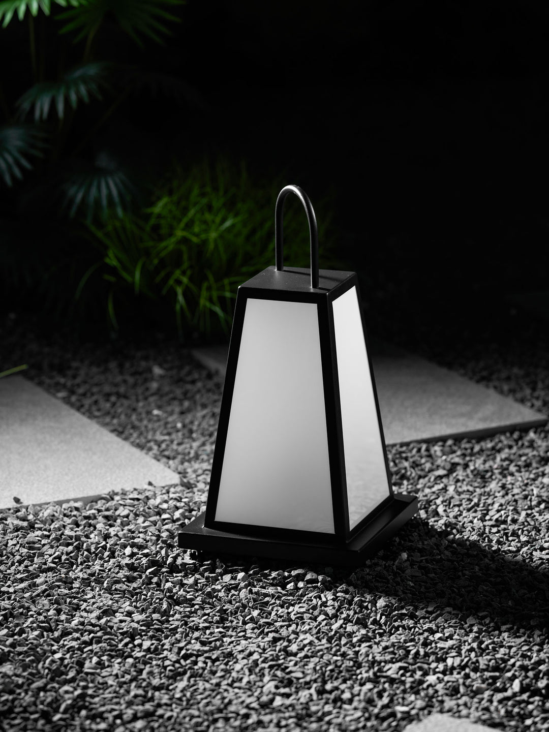 Roam Lantern Garden Outdoor Lamp - Vakkerlight