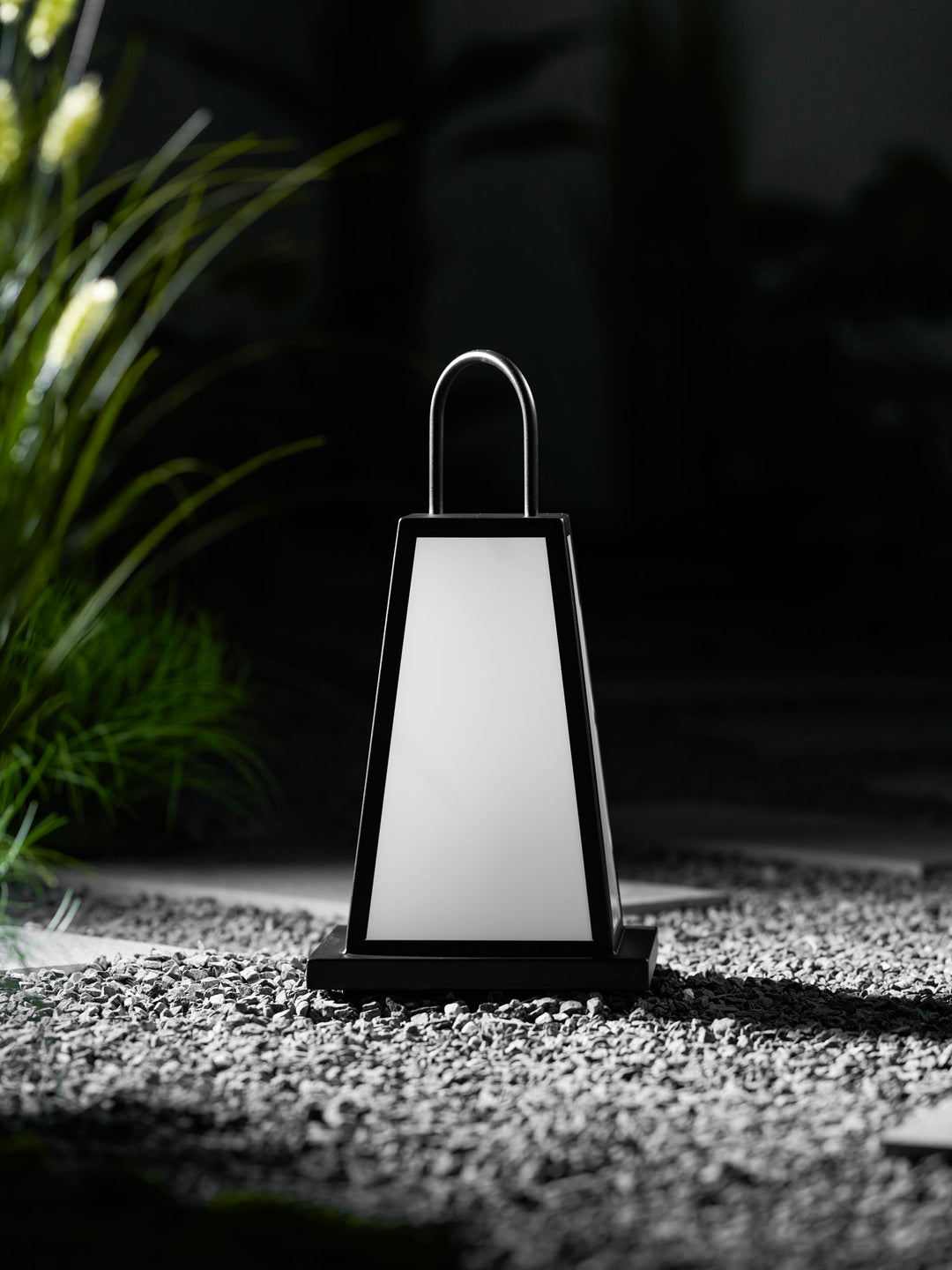 Roam Lantern Garden Outdoor Lamp - Vakkerlight