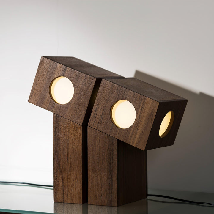 Robort Table Lamp - Vakkerlight