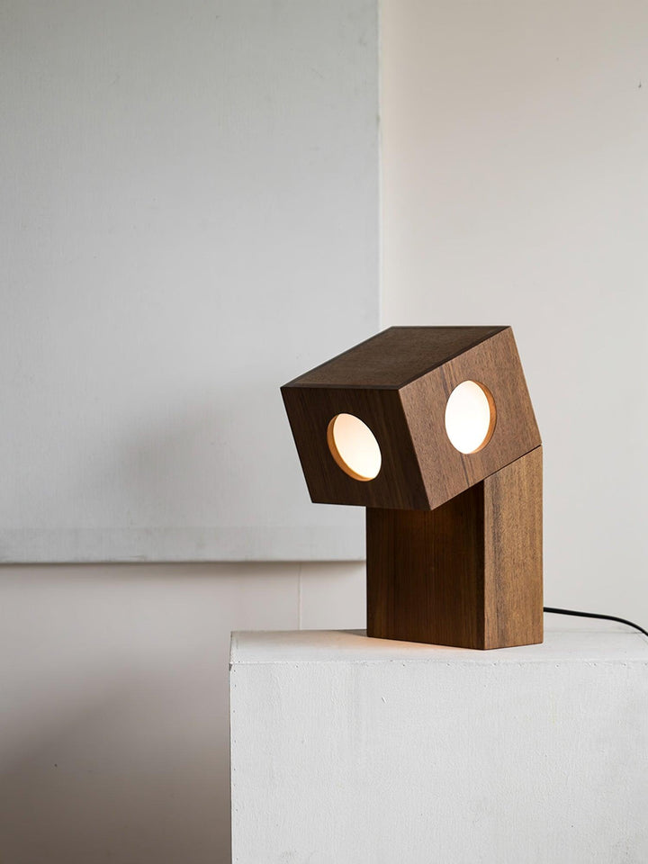 Robort Table Lamp - Vakkerlight