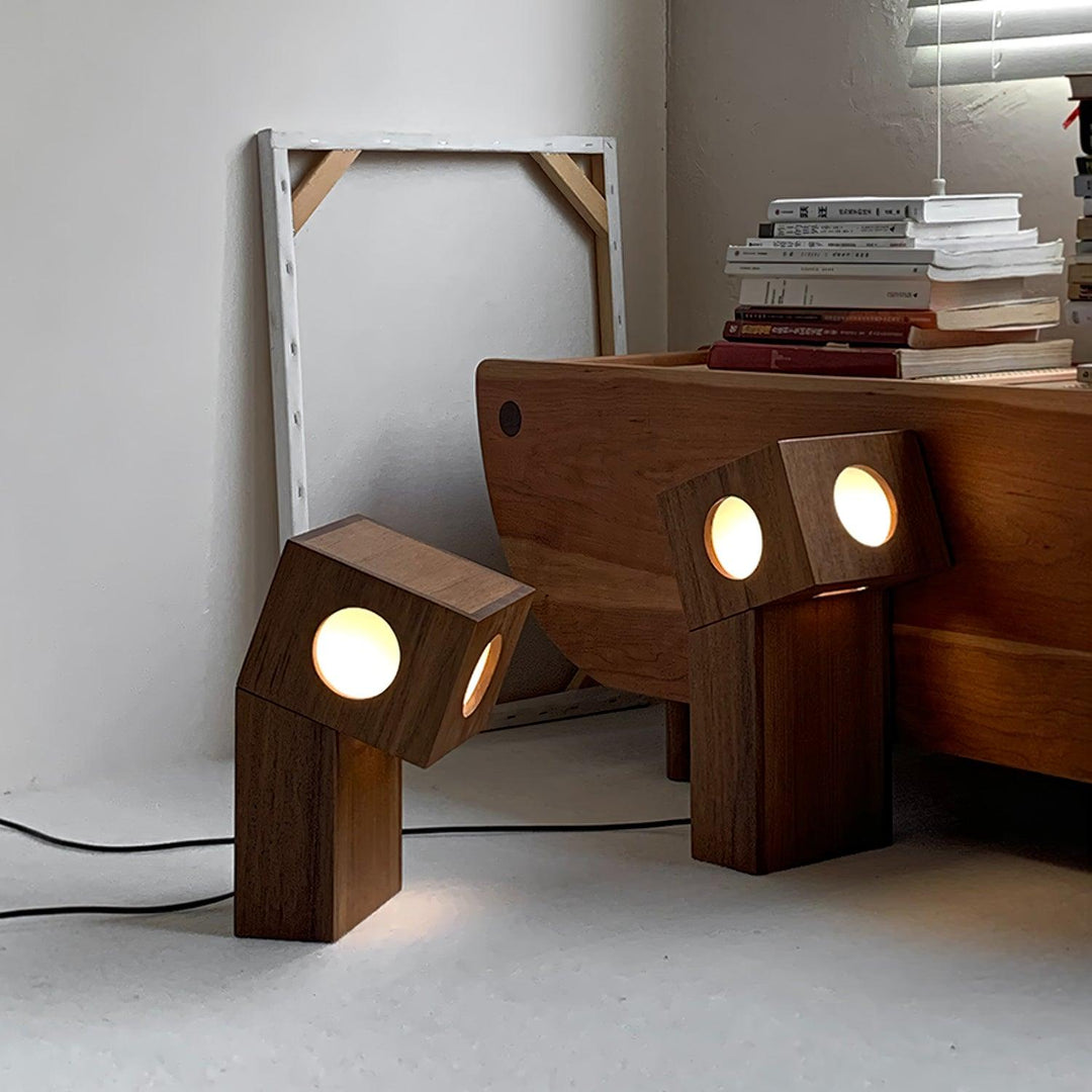 Robort Table Lamp - Vakkerlight