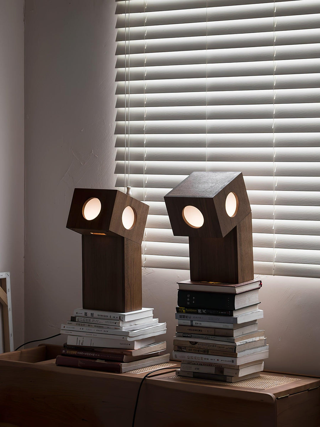 Robort Table Lamp - Vakkerlight