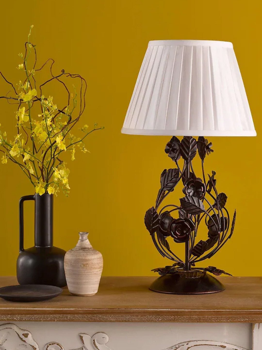 Rosaspina Wrought Iron Rose Table Lamp - Vakkerlight