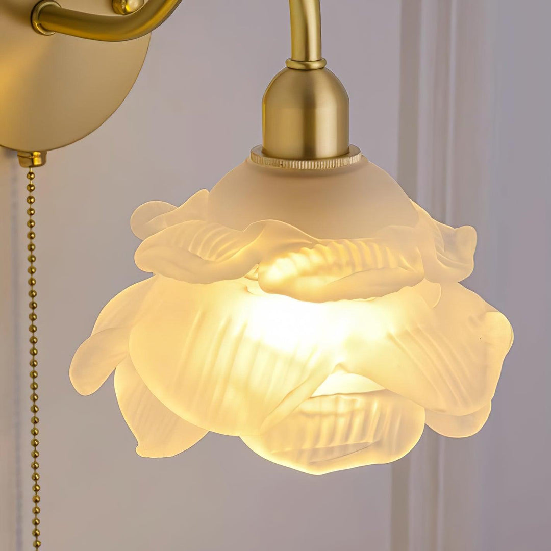 Rose Brass Wall Light - Vakkerlight