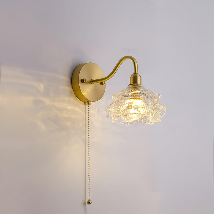 Rose Brass Wall Light - Vakkerlight