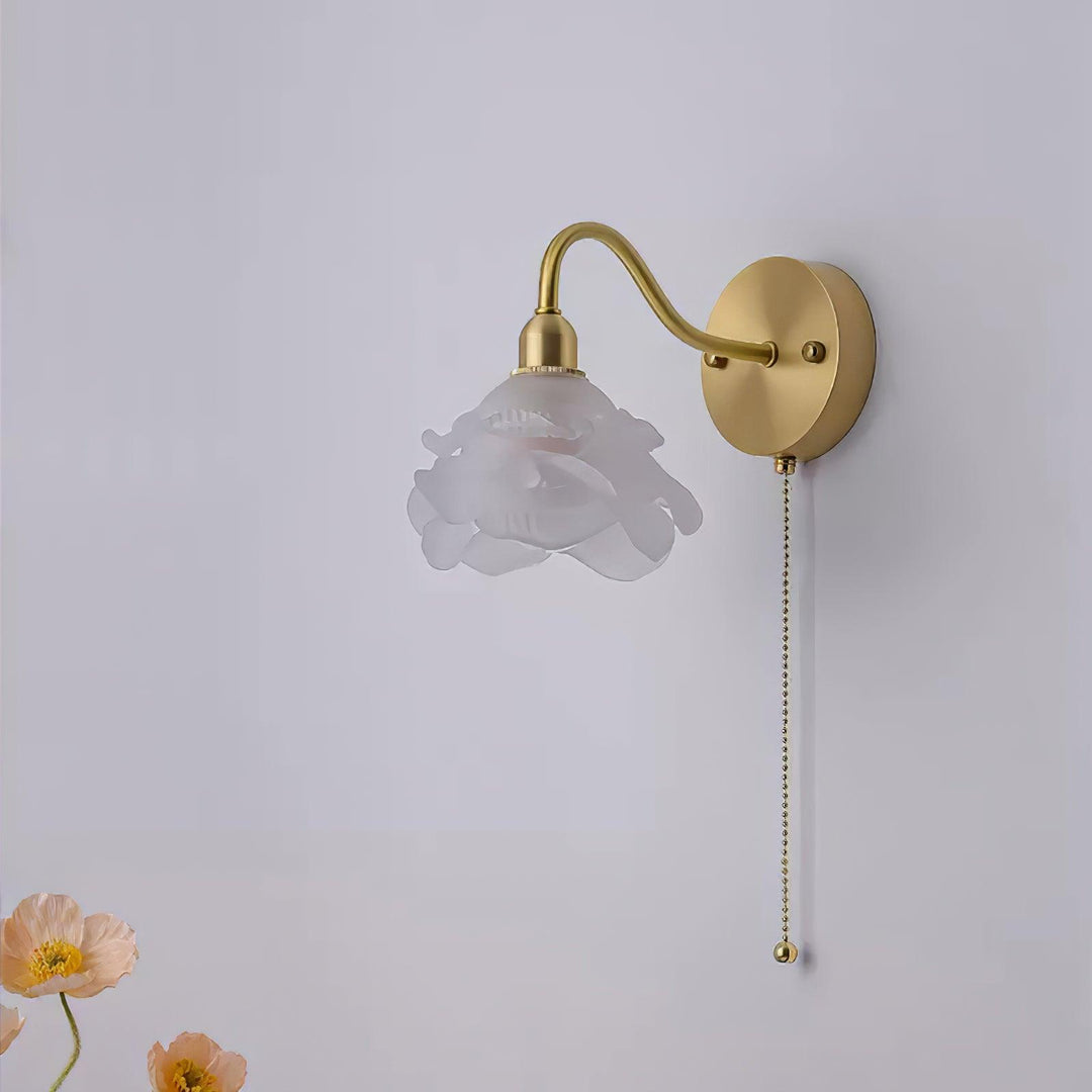 Rose Brass Wall Light - Vakkerlight