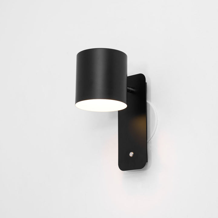 Rotatable Cylinder Rechargeable Wall Lamp - Vakkerlight