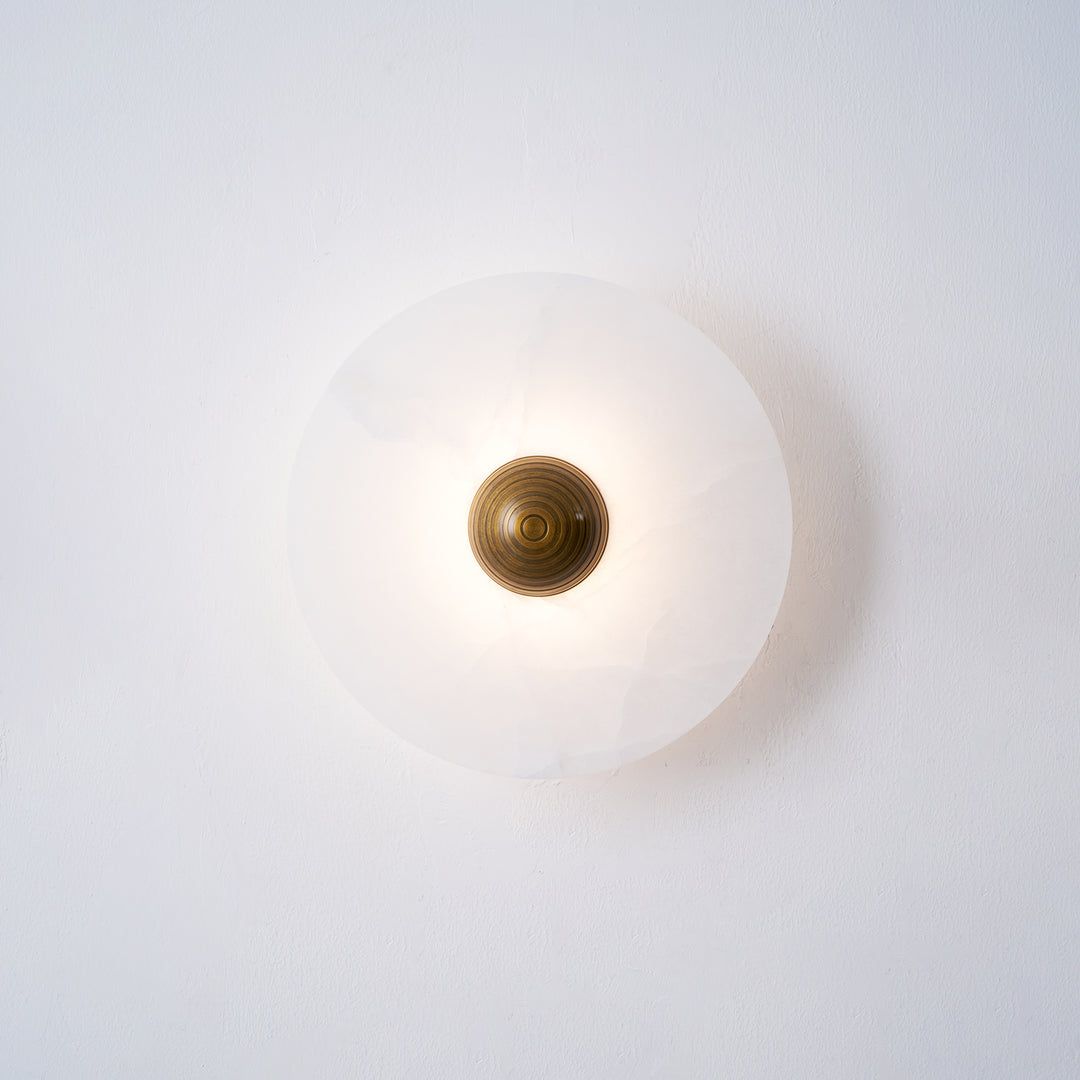 Nayra Alabaster Wall Lamp - Vakkerlight