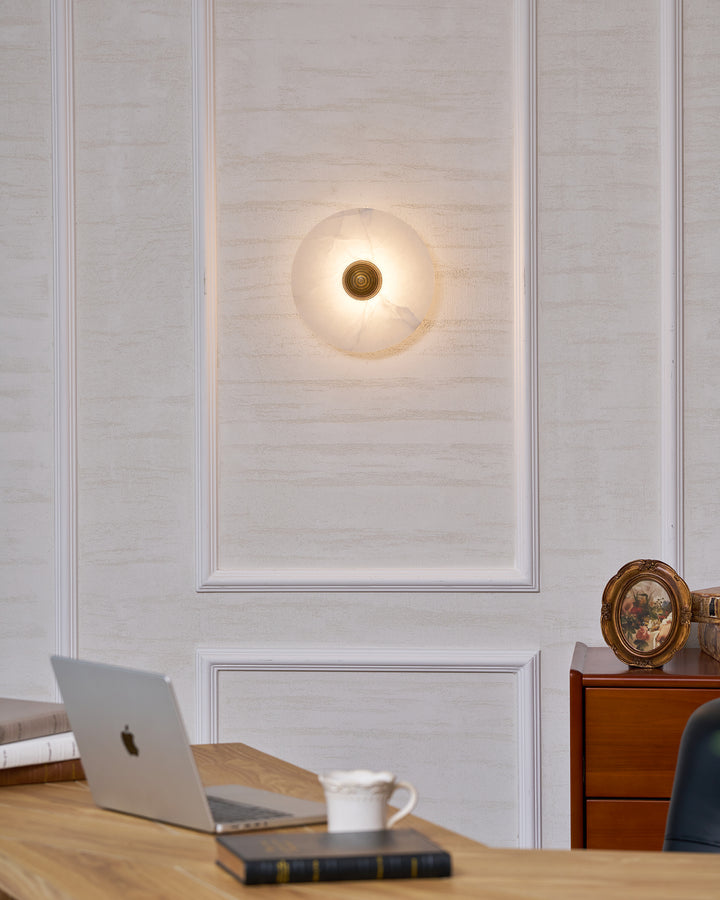 Nayra Alabaster Wall Lamp - Vakkerlight