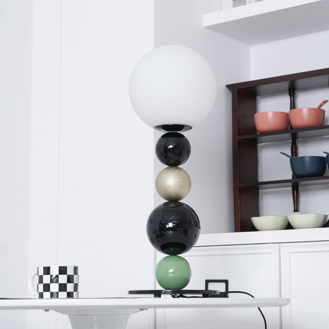 Round Balls Stacking Table Lamp