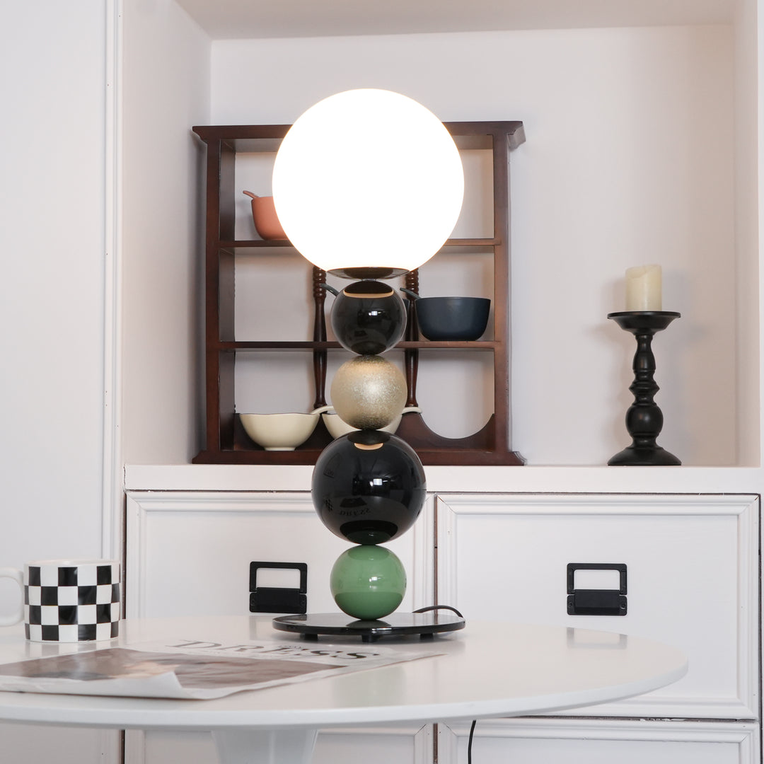 Round Balls Stacking Table Lamp