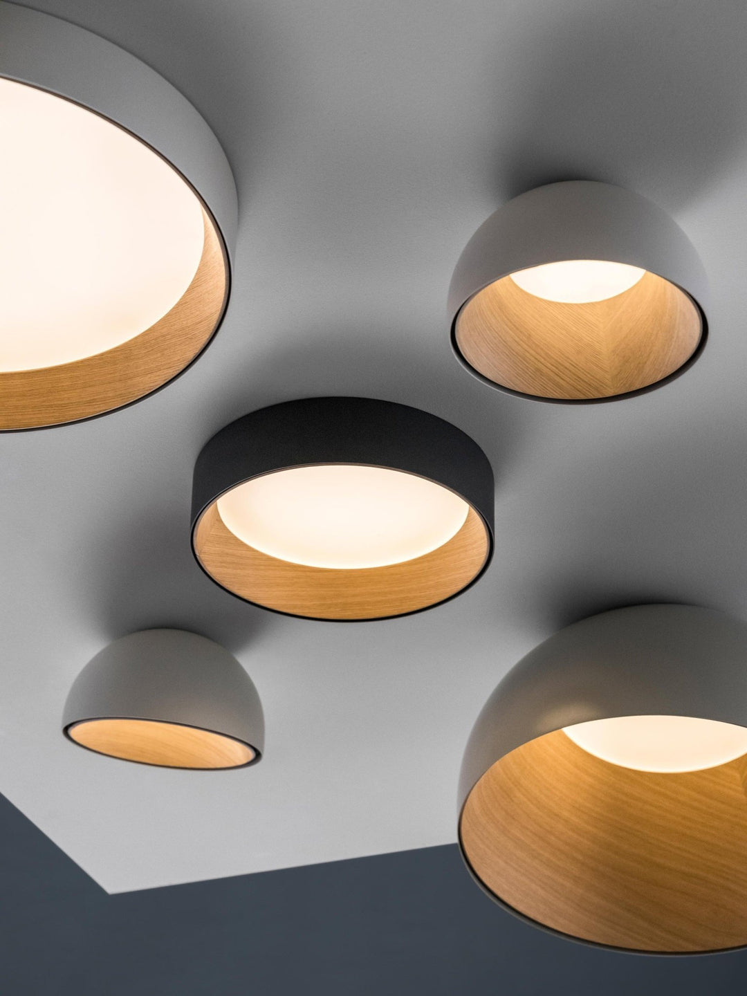 Round Ceiling Lamp - Vakkerlight