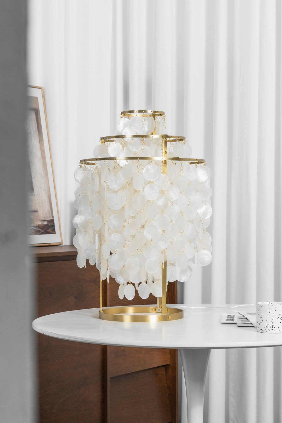 Round Shell Table Lamp - Vakkerlight