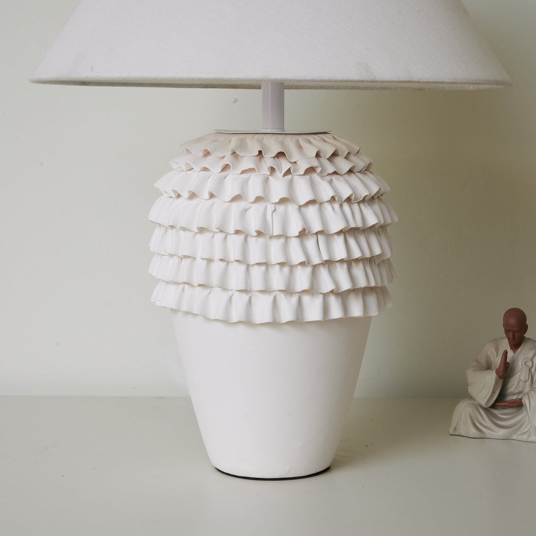 Ruffle Ceramic Table Lamp - Vakkerlight