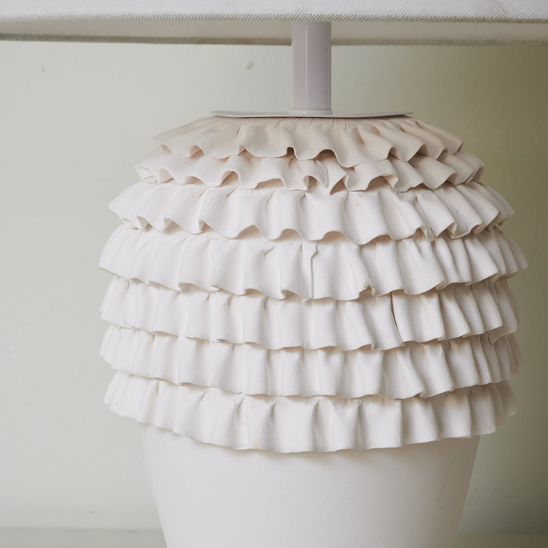 Ruffle Ceramic Table Lamp - Vakkerlight