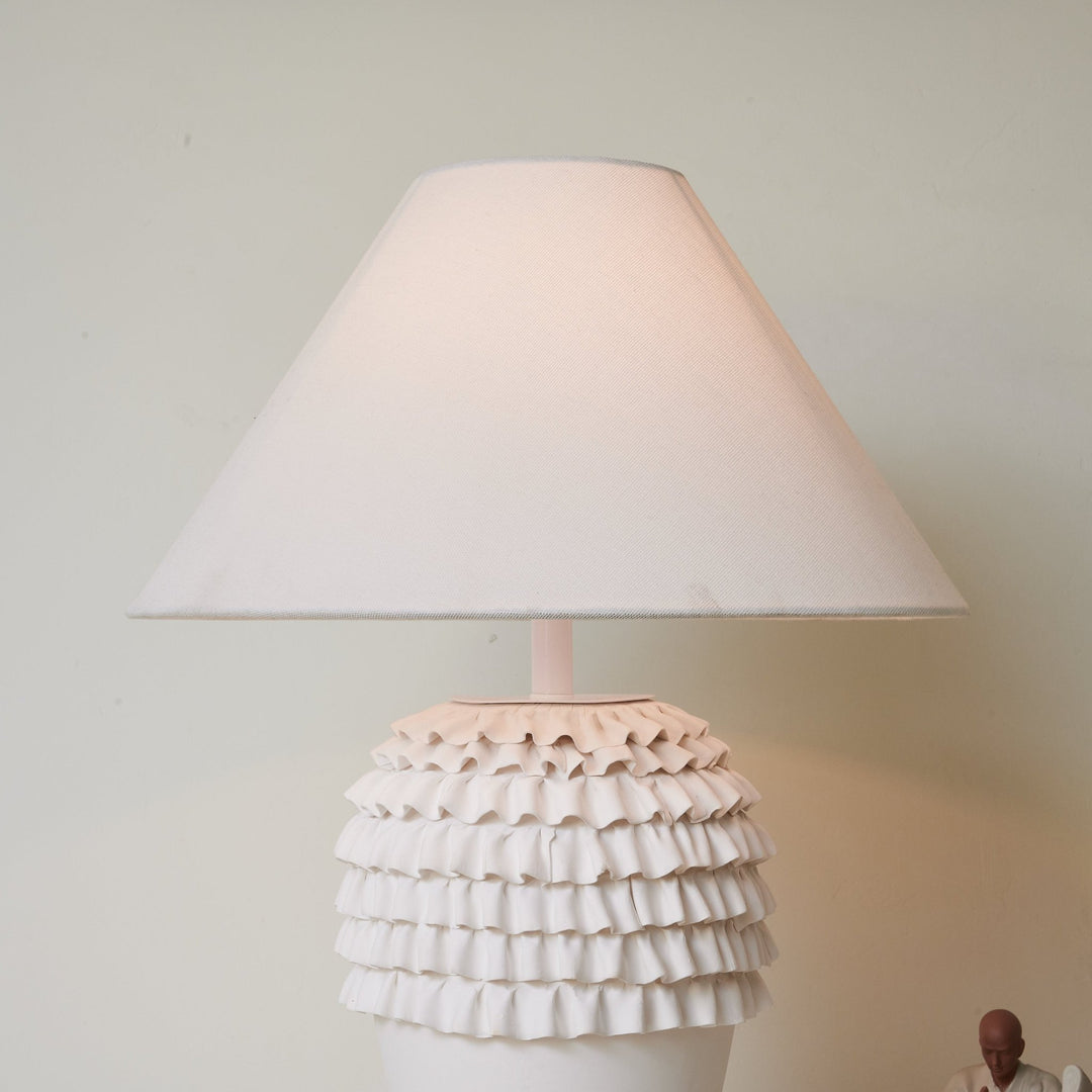 Ruffle Ceramic Table Lamp - Vakkerlight