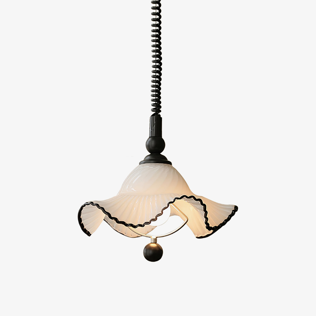 Ruffled Shade Pendant Lamp - Vakkerlight