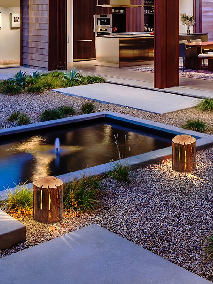 Rustic Log Outdoor LED Light - Vakkerlight