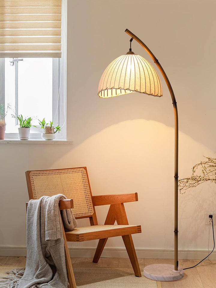 Sanna Floor Lamp - Vakkerlight